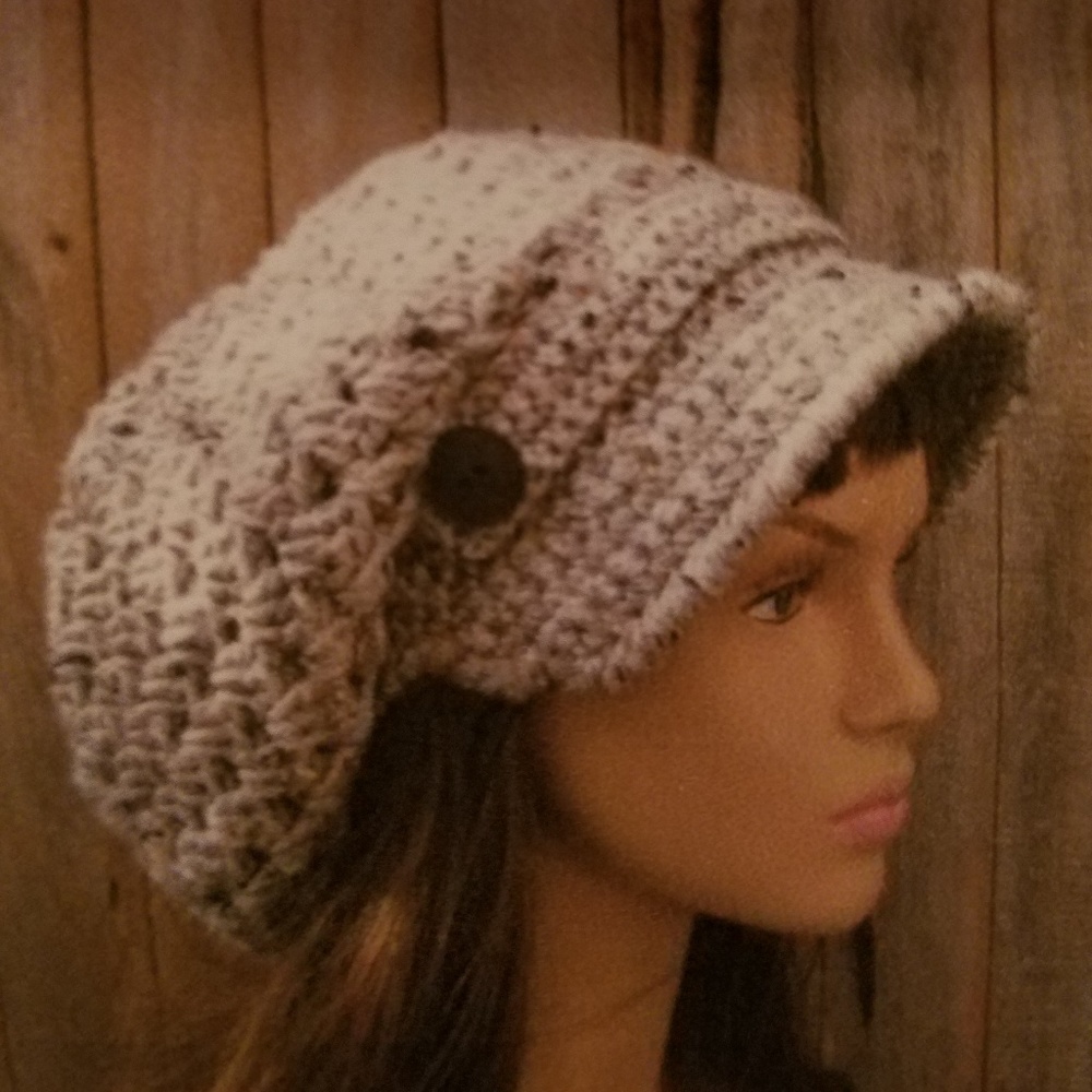 SLOUCHY CROCHET CAP